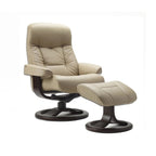 Set aus Ledersessel und Hocker