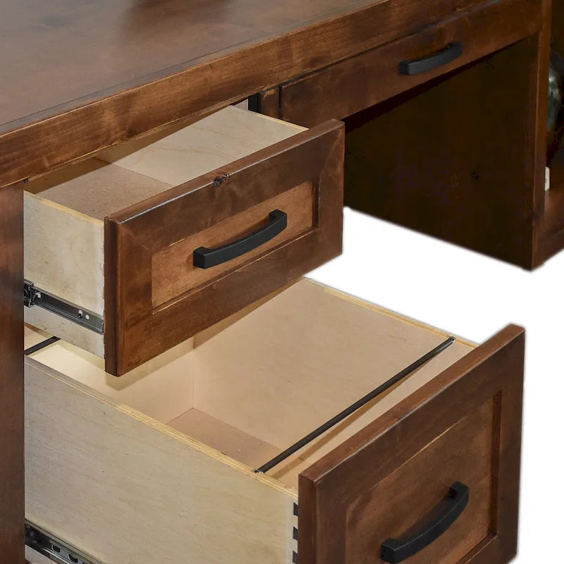 71-Zoll-Chef-Schreibtisch mit Whiskey-Finish